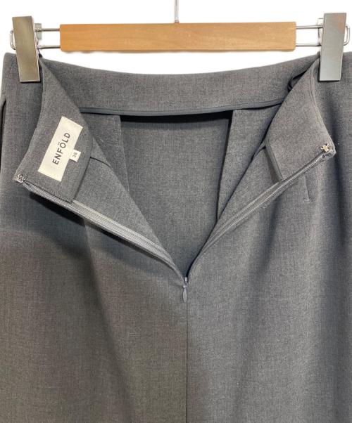ENFOLD（エンフォルド）ENFOLD (エンフォルド) PEPLUM SKIRT グレー サイズ:SIZE 38の古着・服飾アイテム