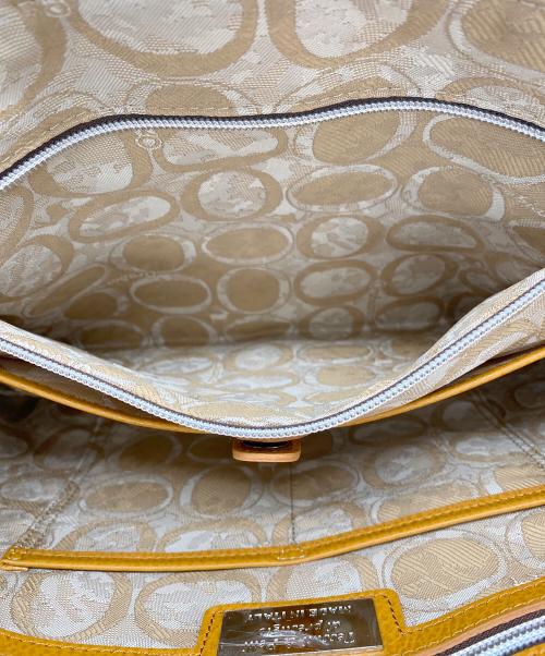 Orobianco（オロビアンコ）Orobianco (オロビアンコ) クラッチバッグ イエローの古着・服飾アイテム