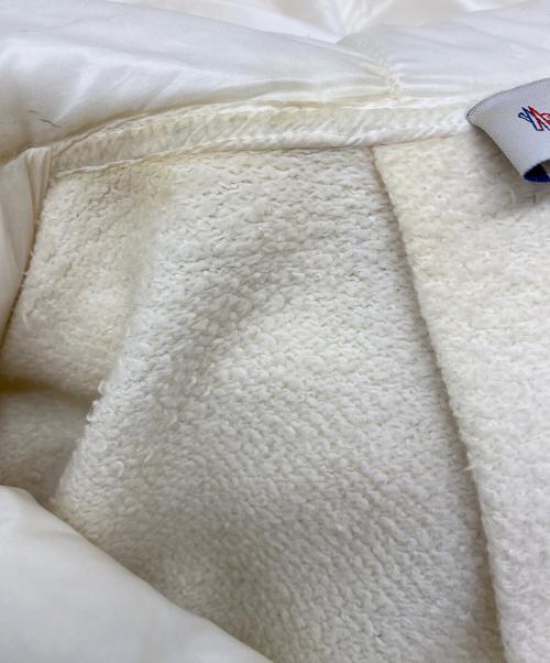 MONCLER（モンクレール）MONCLER (モンクレール) MAGLIA CARDIGAN ホワイト サイズ:表記無しの古着・服飾アイテム