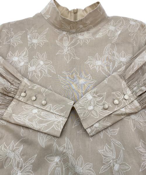 foufou（フーフー）foufou (フーフー) 長袖ワンピース ベージュ サイズ:SIZE Freeの古着・服飾アイテム