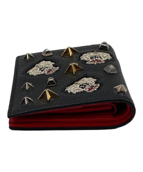 Christian Louboutin（クリスチャン・ルブタン）Christian Louboutin (クリスチャン・ルブタン) スタッズモチーフ二つ折り財布 ブラックの古着・服飾アイテム