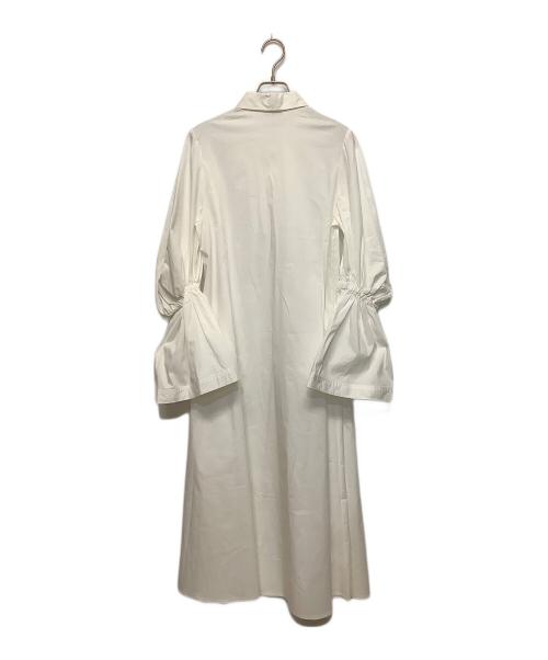pinue（ピヌエ）pinue (ピヌエ) 長袖ワンピース ホワイト サイズ:SIZE Mの古着・服飾アイテム