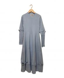 pinue（ピヌエ）の古着「25SS スリットフレアニットワンピース」｜ベイビーブルー