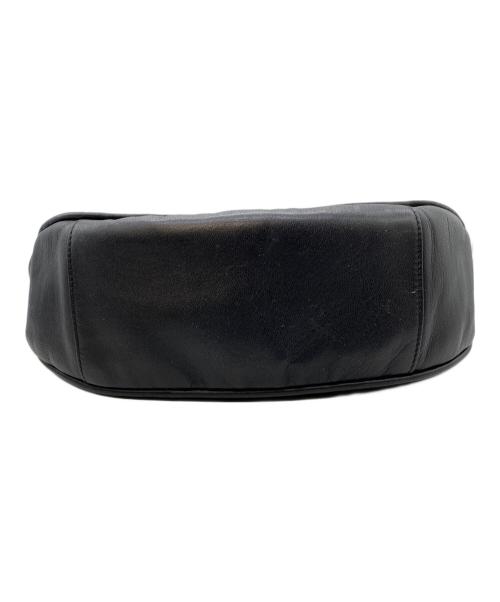 Vivienne Westwood（ヴィヴィアンウエストウッド）Vivienne Westwood (ヴィヴィアンウエストウッド) ワンショルダーバッグ ブラックの古着・服飾アイテム