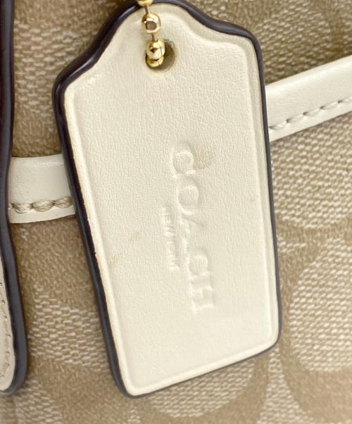 COACH（コーチ）COACH (コーチ) ショルダーバッグ ベージュの古着・服飾アイテム