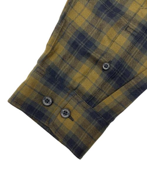 mont-bell（モンベル）mont-bell (モンベル) メリノウール O.D.シャツ グリーン×ブラック サイズ:SIZE XLの古着・服飾アイテム