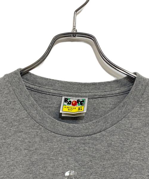 A BATHING APE（ア ベイシング エイプ）A BATHING APE (ア ベイシング エイプ) SHARK TEE グレー サイズ:SIZE XLの古着・服飾アイテム