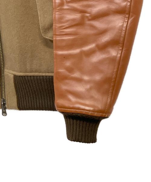 AVIREX（アヴィレックス）AVIREX (アヴィレックス) BASIC COMBI MA-1 ブラウン サイズ:SIZE Mの古着・服飾アイテム