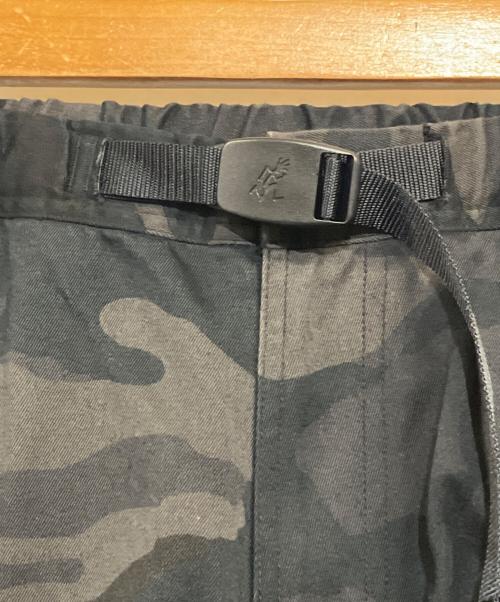 GRAMICCI（グラミチ）GRAMICCI (グラミチ) BEAMS (ビームス) Camo overpants ブラック サイズ:SIZE Sの古着・服飾アイテム