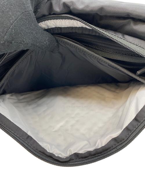 COLE HAAN（コールハーン）COLE HAAN (コールハーン) ショルダーバッグ ブラックの古着・服飾アイテム