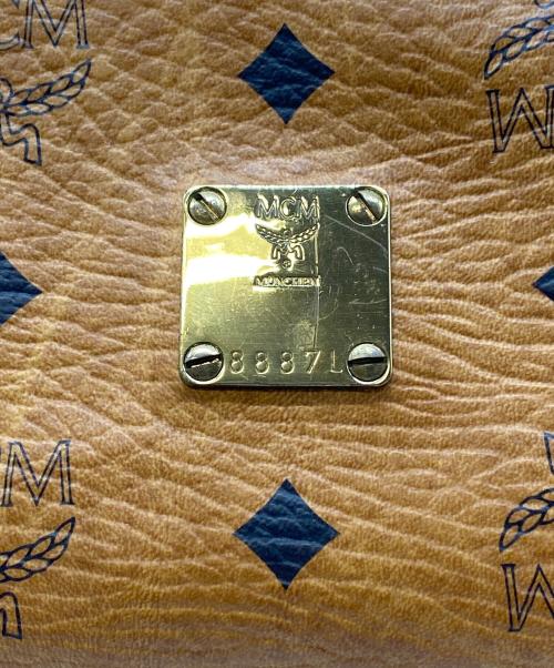 MCM（エムシーエム）MCM (エムシーエム) ショルダーポーチ ブラウンの古着・服飾アイテム