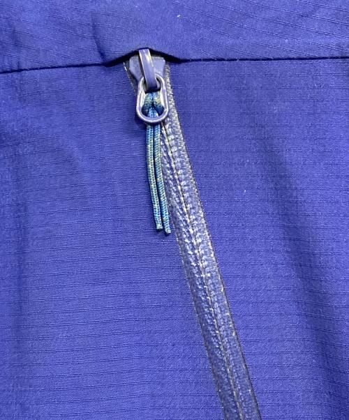 THE NORTH FACE（ザ ノース フェイス）THE NORTH FACE (ザ ノース フェイス) マウンテンパーカー ブルー サイズ:SIZE Lの古着・服飾アイテム