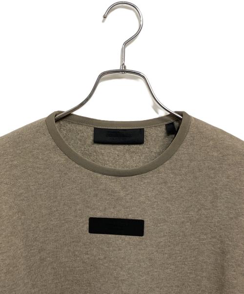 Fear Of God ESSENTIALS（フィアオブゴッド エッセンシャル）Fear Of God ESSENTIALS (フィアオブゴッド エッセンシャル) Crewneck 'Heather Grey' グレー サイズ:SIZE LL (US L)の古着・服飾アイテム