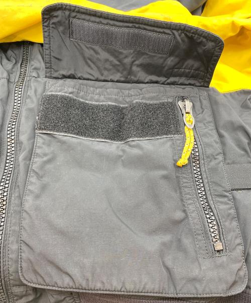POLO RALPH LAUREN（ポロ・ラルフローレン）POLO RALPH LAUREN (ポロ・ラルフローレン) マウンテンビジョンジャケット ブラック×イエロー サイズ:SIZE US XXLの古着・服飾アイテム