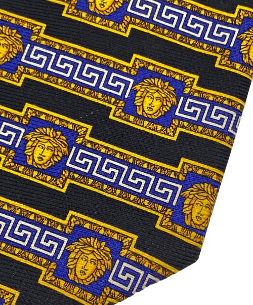 VERSACE（ヴェルサーチェ）VERSACE (ヴェルサーチェ) 90-00s メドゥーサ・グレカ ネクタイ ブラック×ブルー サイズ:Freeの古着・服飾アイテム