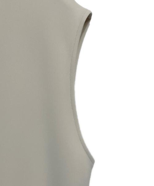 STUNNING LURE（スタニングルアー）STUNNING LURE (スタニングルアー) ノースリーブワンピース ホワイト サイズ:2 未使用品の古着・服飾アイテム