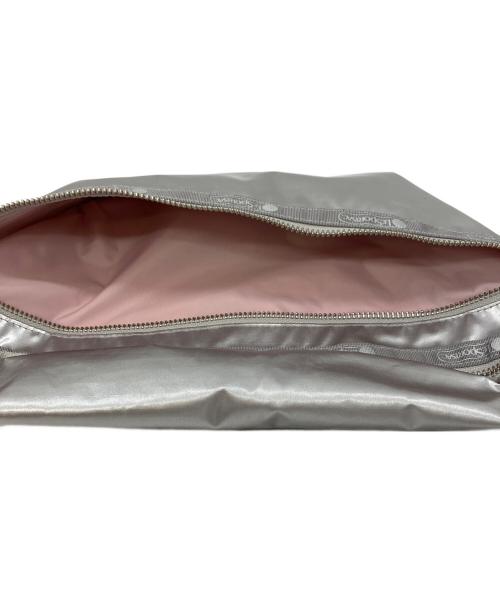 LeSportsac（レスポートサック）LeSportsac (レスポートサック) Ameri (アメリ) DX BELT BAG シルバーの古着・服飾アイテム