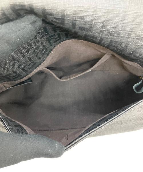 FENDI（フェンディ）FENDI (フェンディ) ミニマンマバケット ブラックの古着・服飾アイテム