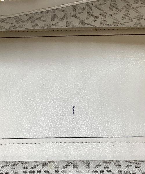 MICHAEL KORS（マイケル・コース）MICHAEL KORS (マイケル・コース) トートバッグ ホワイトの古着・服飾アイテム