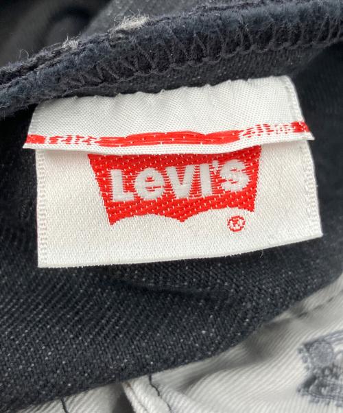 LEVI'S 501（リーバイス）LEVI'S 501 (リーバイス) ストレートジーンズ ブラック サイズ:SIZE 78.5cm (W31) 未使用品の古着・服飾アイテム