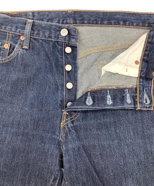LEVI'S 501（リーバイス）LEVI'S 501 (リーバイス) '00s ストレートジーンズ ミディアムインディゴ サイズ:SIZE 86cm (W34)の古着・服飾アイテム
