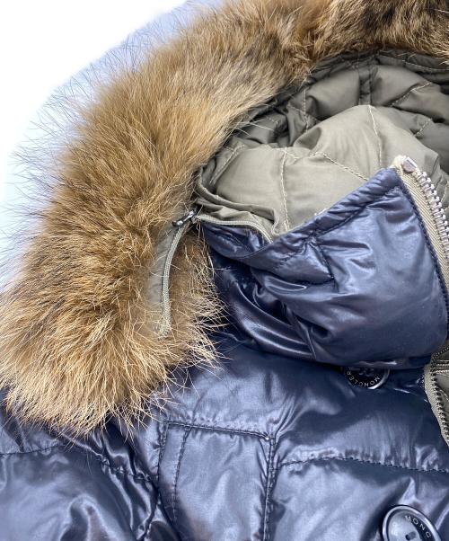 MONCLER（モンクレール）MONCLER (モンクレール) ANDRE リバーシブルダウンコート ブラック×オリーブ サイズ:SIZE 2の古着・服飾アイテム