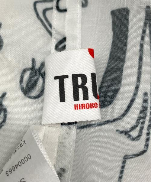 TRUNK HIROKO KOSHINO（トランク ヒロコ コシノ）TRUNK HIROKO KOSHINO (トランク ヒロコ コシノ) 長袖シャツ ホワイト サイズ:38の古着・服飾アイテム