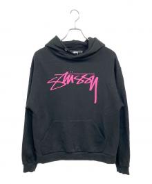 stussy（ステューシー）の古着「プルオーバーフーディ」｜ブラック×ピンクロゴ