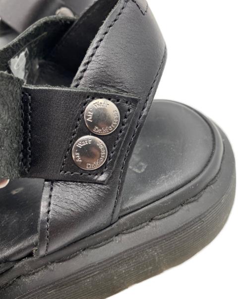 Dr.Martens（ドクターマーチン）Dr.Martens (ドクターマーチン) GRYPHON サンダル ブラック サイズ:SIZE 5の古着・服飾アイテム