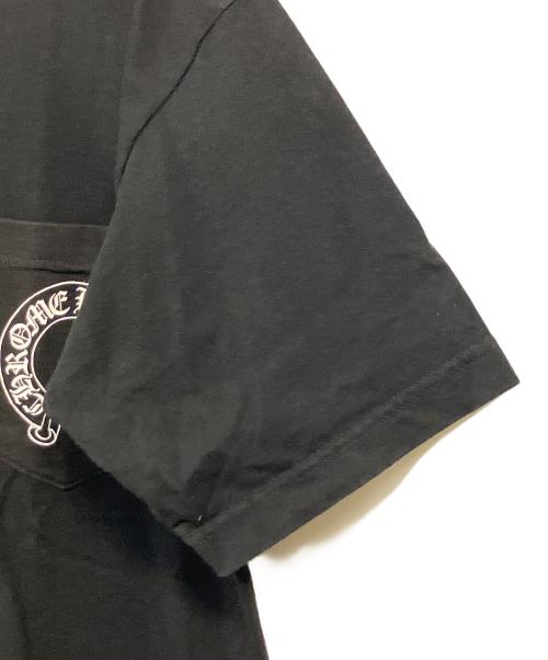 CHROME HEARTS（クロムハーツ）CHROME HEARTS (クロムハーツ) ホースシューポケットクロスTシャツ ブラック サイズ:SIZE L (US M)の古着・服飾アイテム