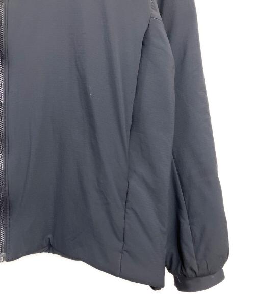 ARC'TERYX（アークテリクス）ARC'TERYX (アークテリクス) Atom Heavyweight Hoody ネイビー サイズ:SIZE Mの古着・服飾アイテム