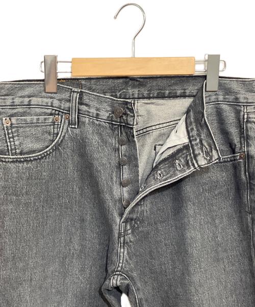 LEVI'S 501（リーバイス）LEVI'S 501 (リーバイス) ストレートジーンズ ブラック サイズ:SIZE 81cm (W32)の古着・服飾アイテム