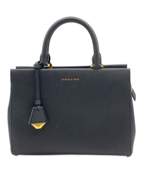 CHARLES & KEITH（チャールズアンドキース）CHARLES & KEITH (チャールズアンドキース) クラシック ストラクチャーハンドバッグ ブラックの古着・服飾アイテム