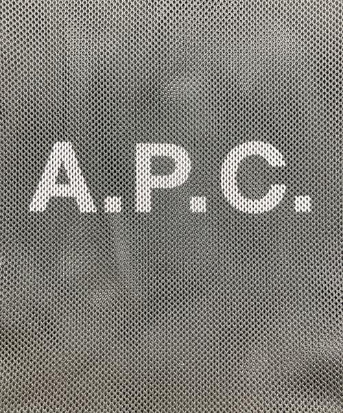 A.P.C.（アーペーセー）A.P.C. (アーペーセー) メッシュトートバッグ ブラックの古着・服飾アイテム