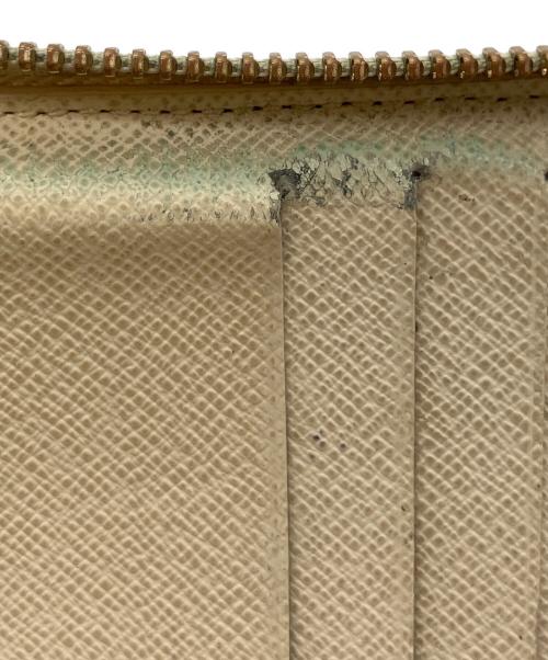 LOUIS VUITTON（ルイ ヴィトン）LOUIS VUITTON (ルイ ヴィトン) ラウンドファスナー財布 オフホワイトの古着・服飾アイテム