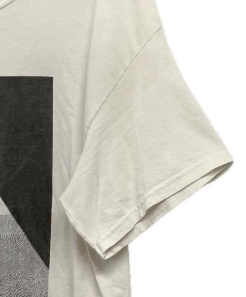 J. GRANT BRITTAIN（ジェイ・グラント・ブリテン）J. GRANT BRITTAIN (ジェイ・グラント・ブリテン) TOD SWANK SUPERMAN TEE ホワイト サイズ:SIZE Lの古着・服飾アイテム