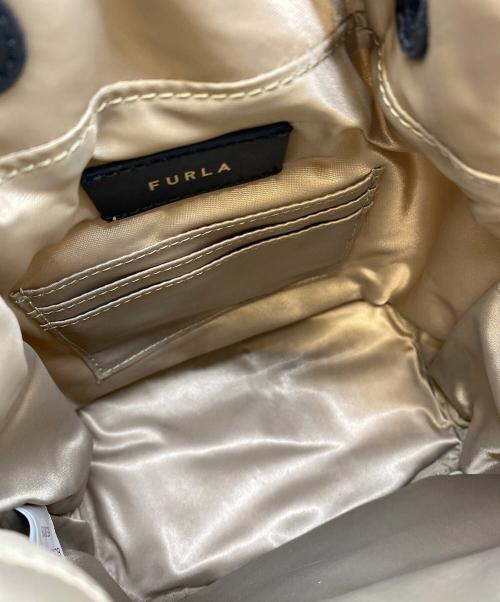 FURLA（フルラ）FURLA (フルラ) ショルダーバッグ ベージュの古着・服飾アイテム