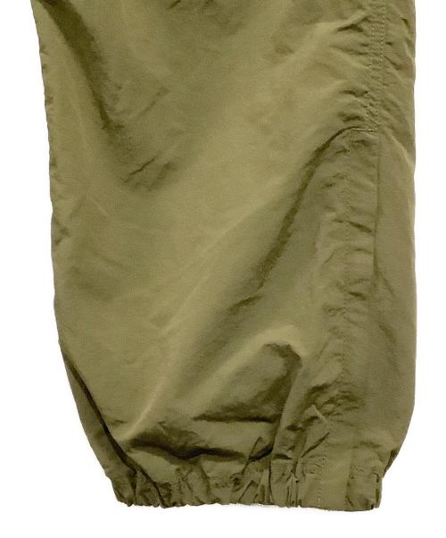 GRAMICCI（グラミチ）GRAMICCI (グラミチ) ナイロントラックパンツ オリーブ サイズ:SIZE XLの古着・服飾アイテム