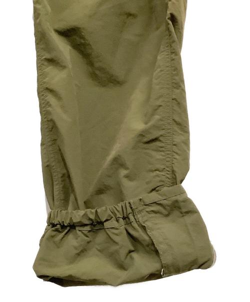 GRAMICCI（グラミチ）GRAMICCI (グラミチ) ナイロントラックパンツ オリーブ サイズ:SIZE XLの古着・服飾アイテム
