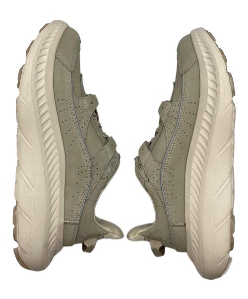 UGG（アグ）UGG (アグ) CA805 V2 Nubuck ベージュ サイズ:SIZE 28cmの古着・服飾アイテム