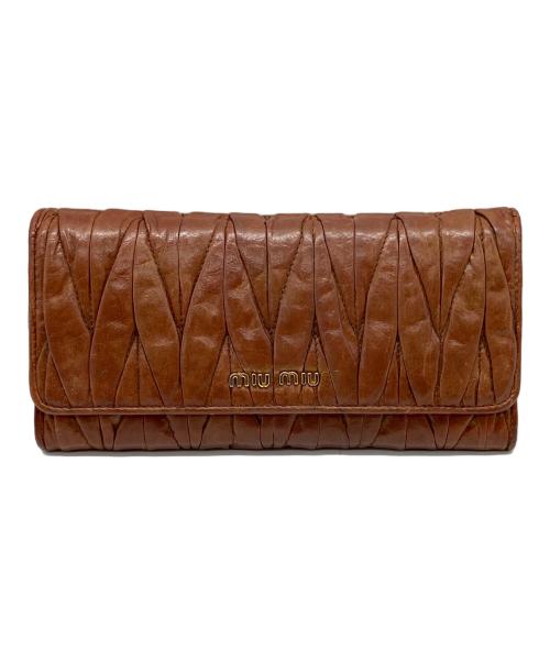 MIU MIU（ミュウミュウ）MIU MIU (ミュウミュウ) 長財布 ブラウンの古着・服飾アイテム