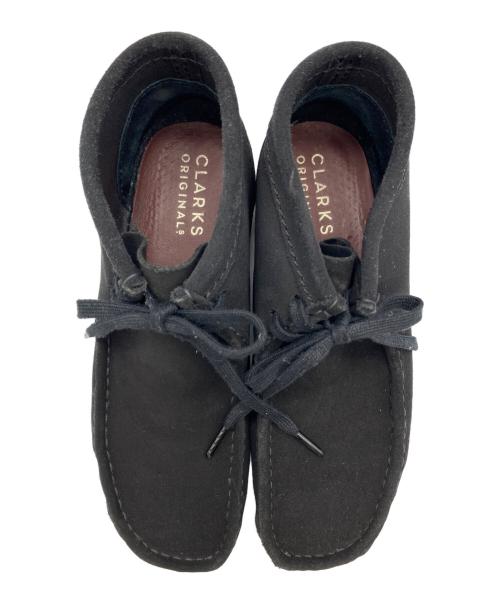 CLARKS ORIGINALS（クラークス オリジナルズ）CLARKS ORIGINALS (クラークス オリジナルズ) ワラビーブーツ ブラックスエード サイズ:SIZE UK7.5の古着・服飾アイテム