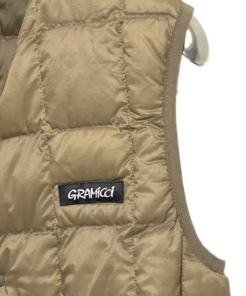 GRAMICCI（グラミチ）GRAMICCI (グラミチ) TAION (タイオン) INNER DOWN VEST カーキ サイズ:SIZE XSの古着・服飾アイテム