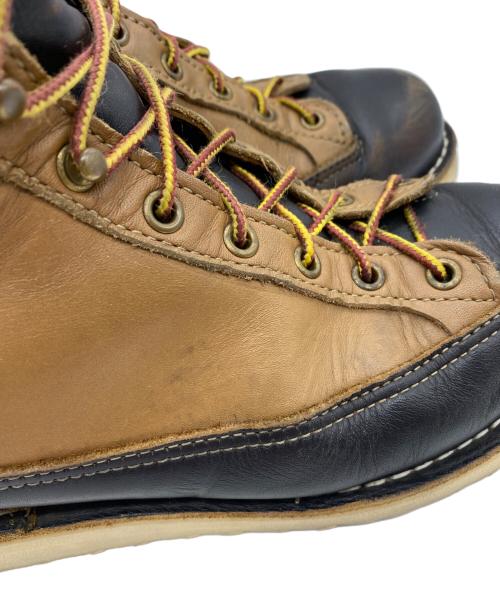 Danner（ダナー）Danner (ダナー) DJ COMMANDER ブラック×ベージュ サイズ:SIZE 9 (27.5cm)の古着・服飾アイテム
