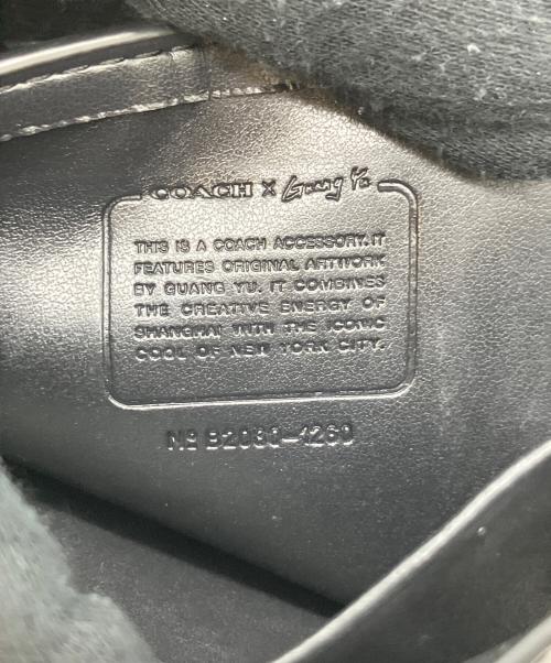 COACH（コーチ）COACH (コーチ) GUANG YU (ガンユー) 2つ折り財布の古着・服飾アイテム