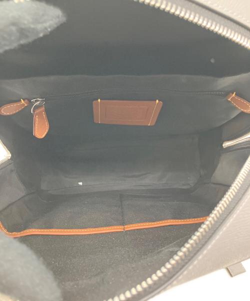 COACH（コーチ）COACH (コーチ) エイデン バックパック シルバー×グラファイト 未使用品の古着・服飾アイテム