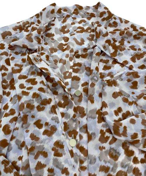 ANAYI（アナイ）ANAYI (アナイ) 25SS レオパードプリントリボンタイブラウス パープル×ブラウン サイズ:SIZE 38 未使用品の古着・服飾アイテム