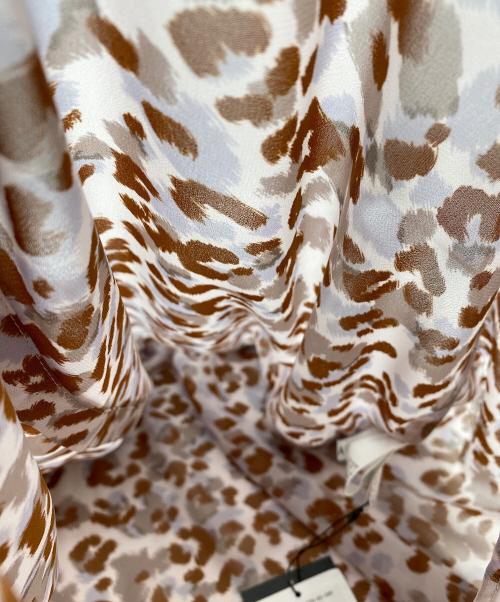 ANAYI（アナイ）ANAYI (アナイ) 25SS レオパードプリントリボンタイブラウス パープル×ブラウン サイズ:SIZE 38 未使用品の古着・服飾アイテム