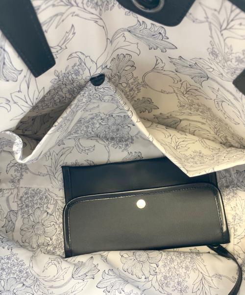 MACKINTOSH LONDON（マッキントッシュ ロンドン）MACKINTOSH LONDON (マッキントッシュ ロンドン) トートバッグ(ポーチ付) ブラック 未使用品の古着・服飾アイテム
