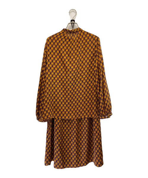 AMACA（アマカ）AMACA (アマカ) LIBERTY (リバティー) TUDOR TULIPブラウス&スカートセット ブラウン サイズ:SIZE 40 (11号 M) 未使用品の古着・服飾アイテム